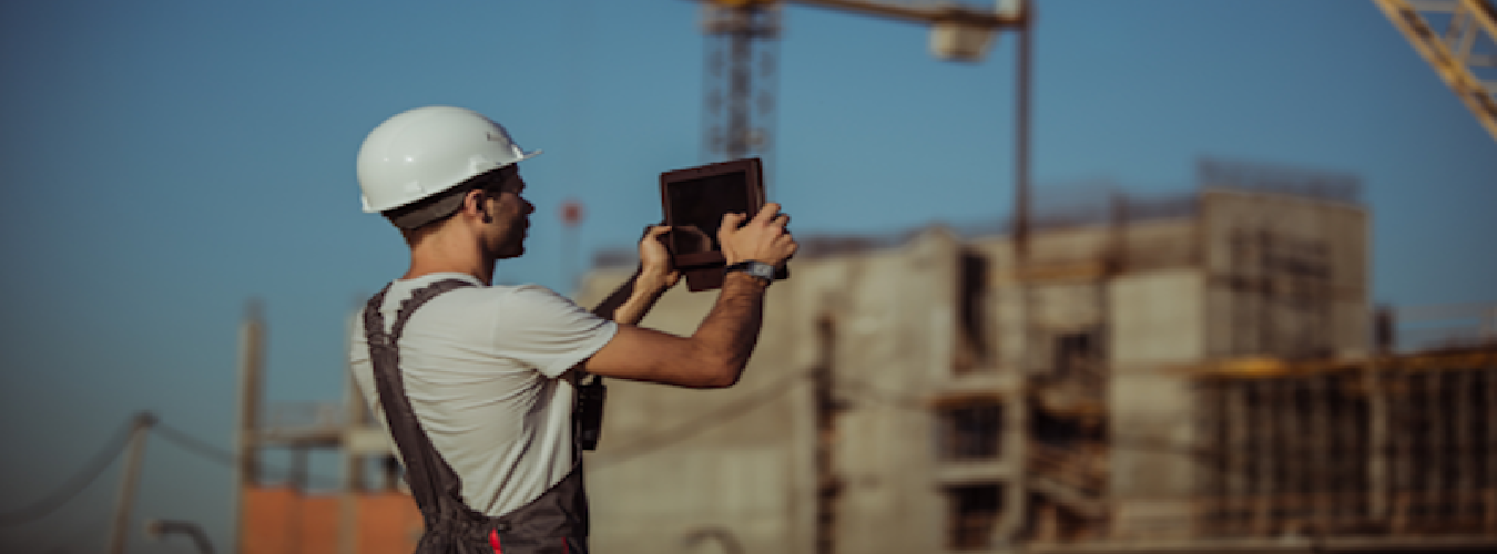 Read more about the article How to support your field teams in adopting construction technology